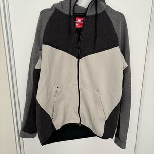 Nike Tech Fleece Zip Up Hoodie